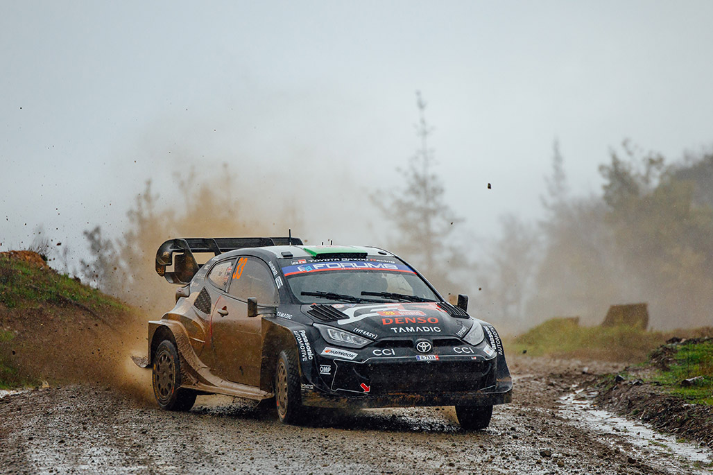 Car 33 (Elfyn Evans, Scott Martin)